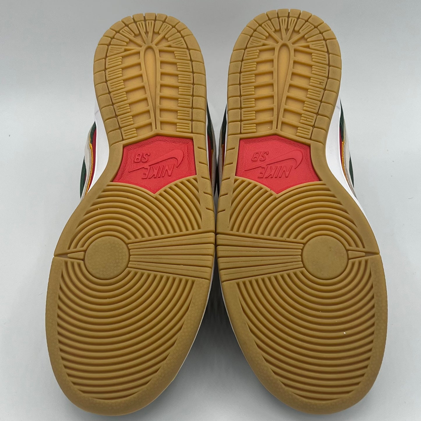 Nike SB Dunk Low Pro PRM Seattle Supersonics