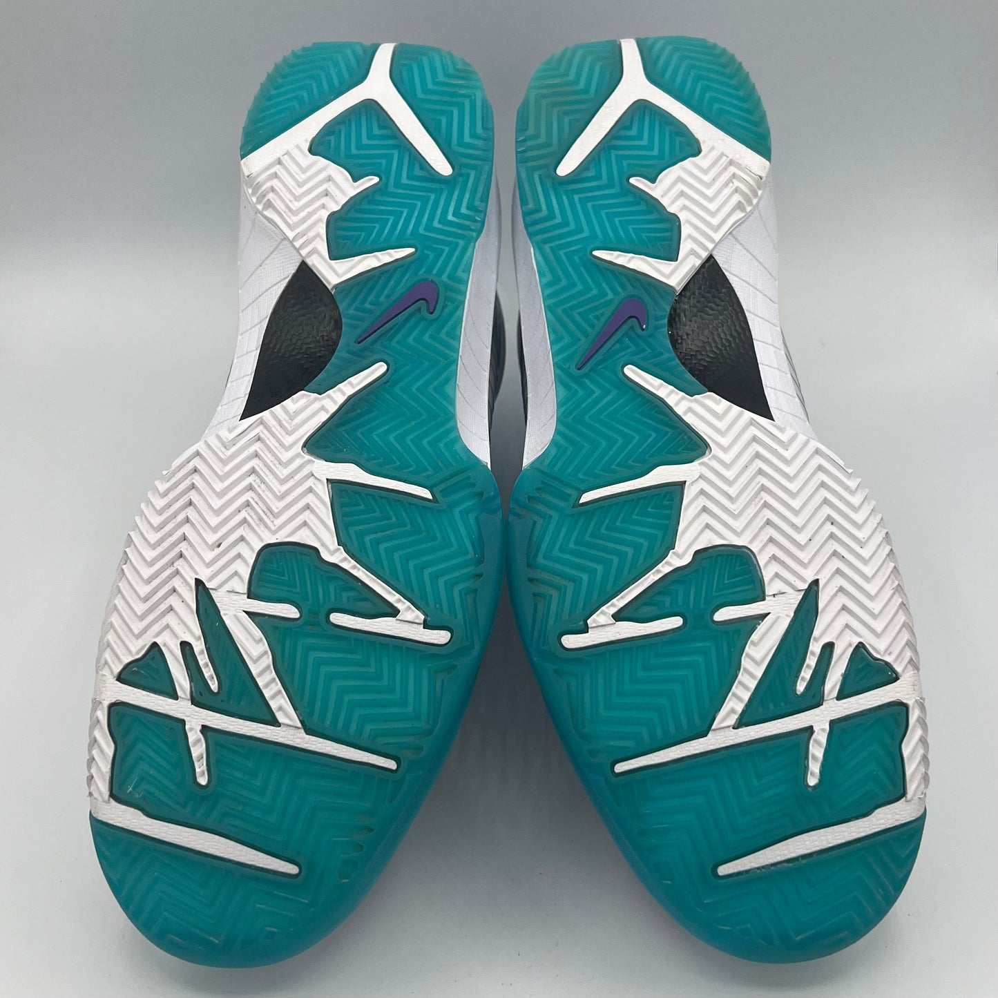 Nike Kobe 4 Protro Draft Day Hornets