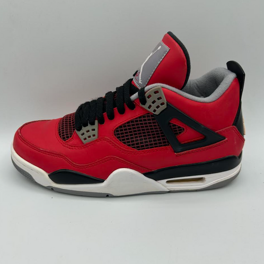 Jordan 4 Retro Toro Bravo
