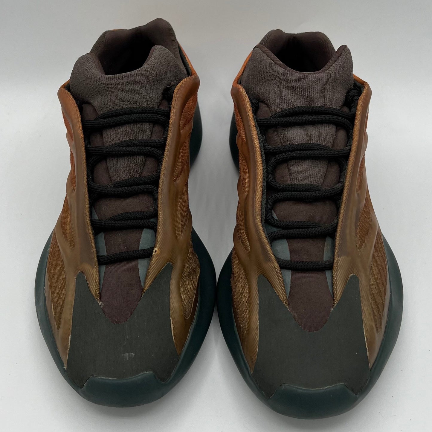 adidas Yeezy 700 V3 Copper Fade