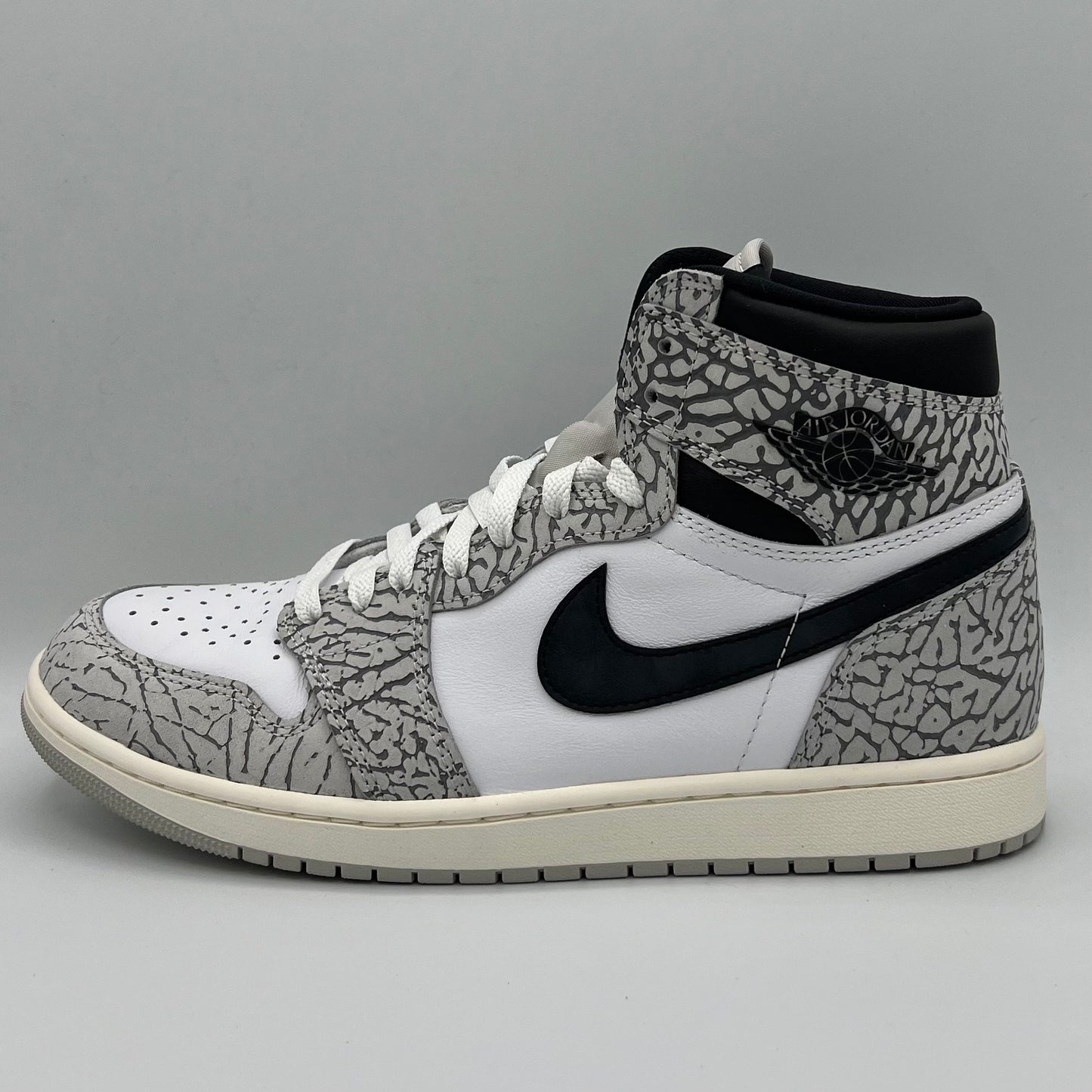 Jordan 1 Retro High OG White Cement