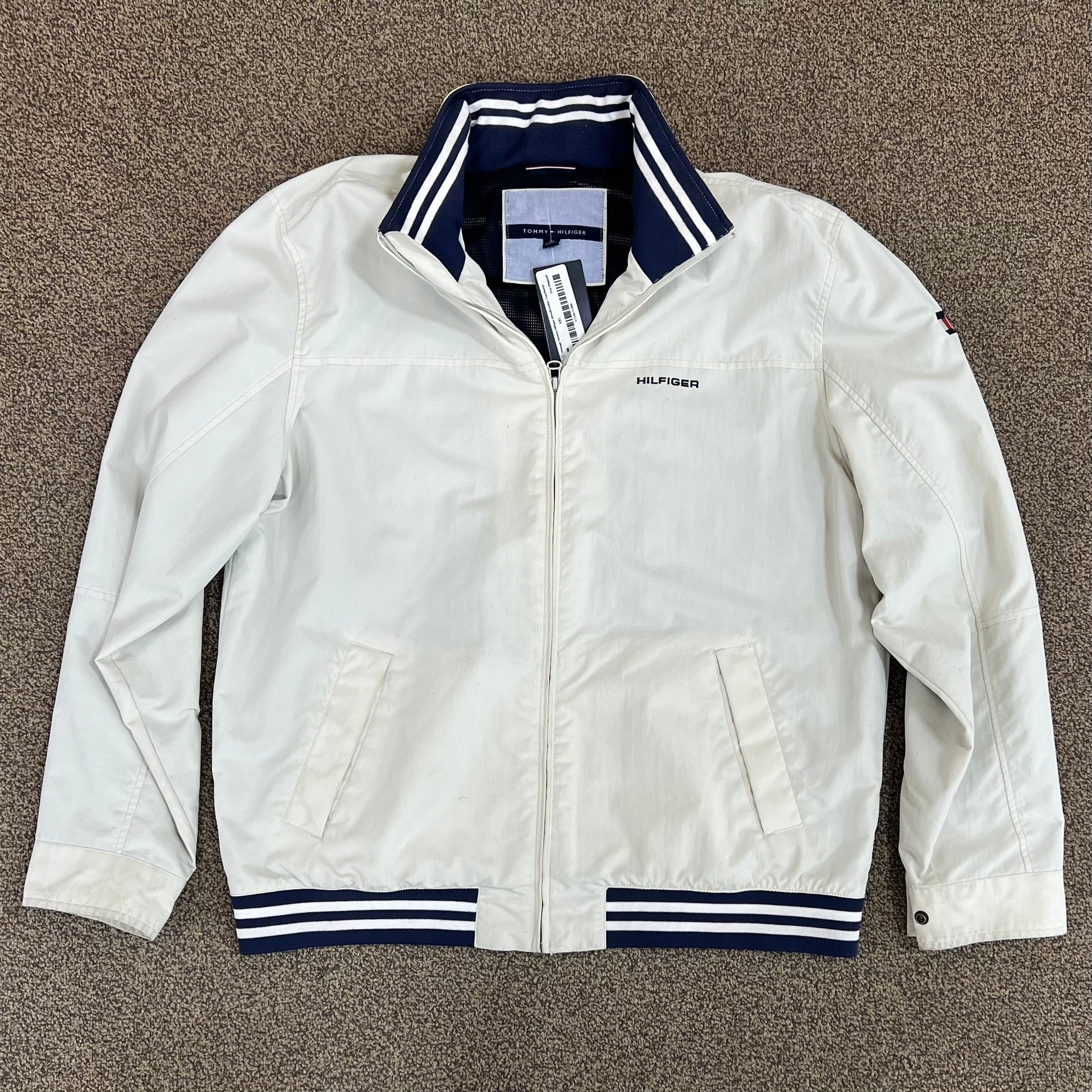 Vintage Tommy Hilfiger Windbreaker (Tan/Navy)