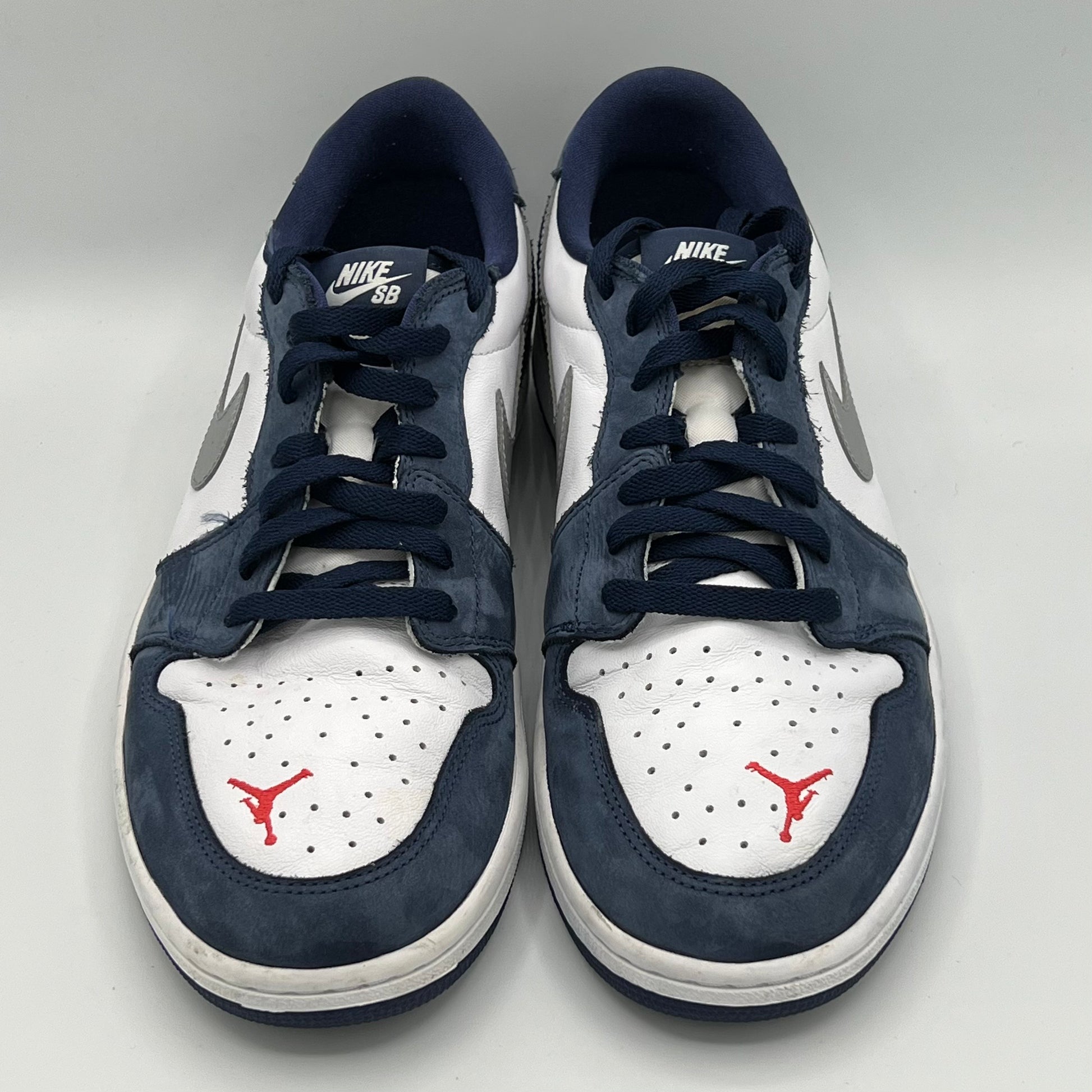 Jordan 1 Low SB Midnight Navy