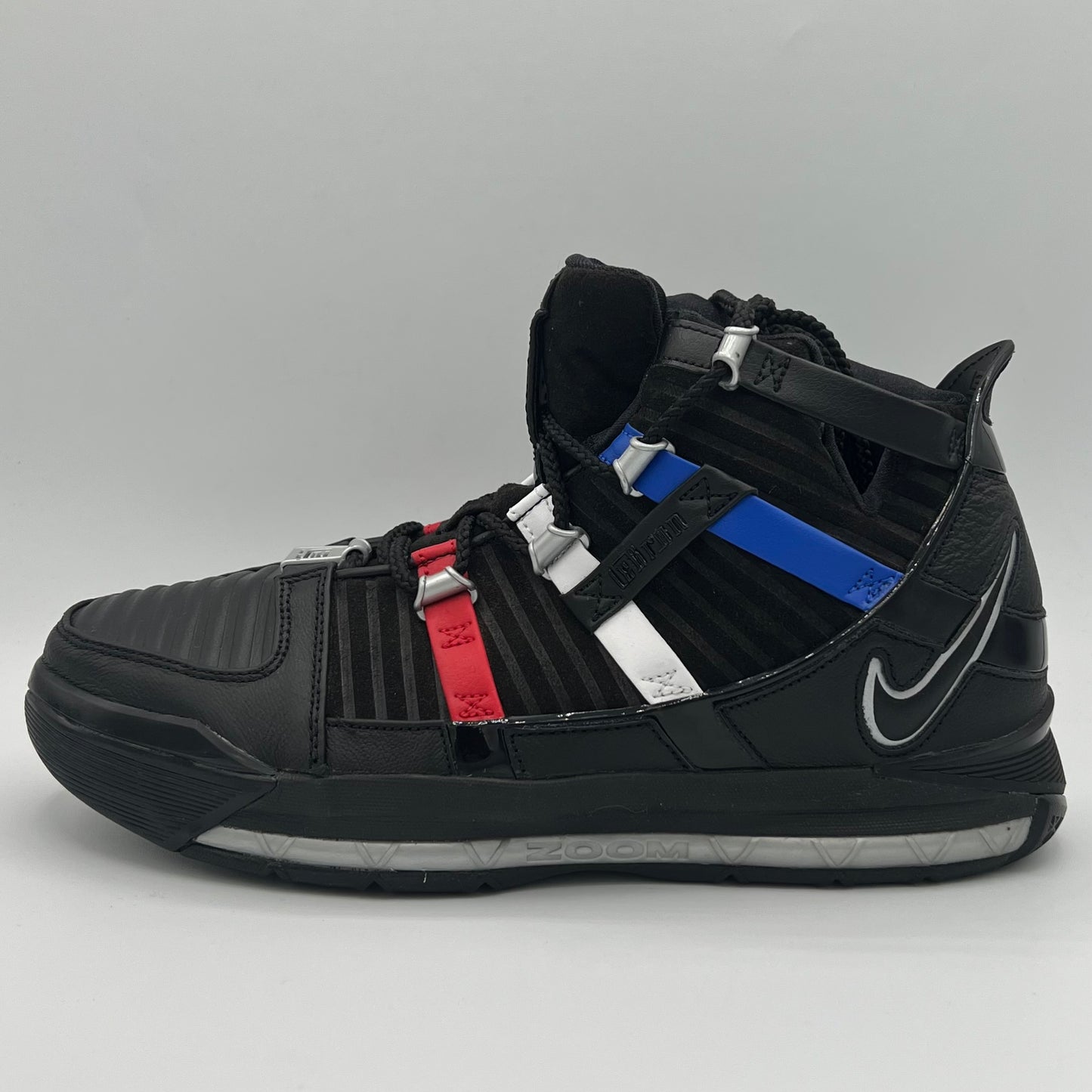 Nike LeBron 3 The Shop Black University Red (2022)