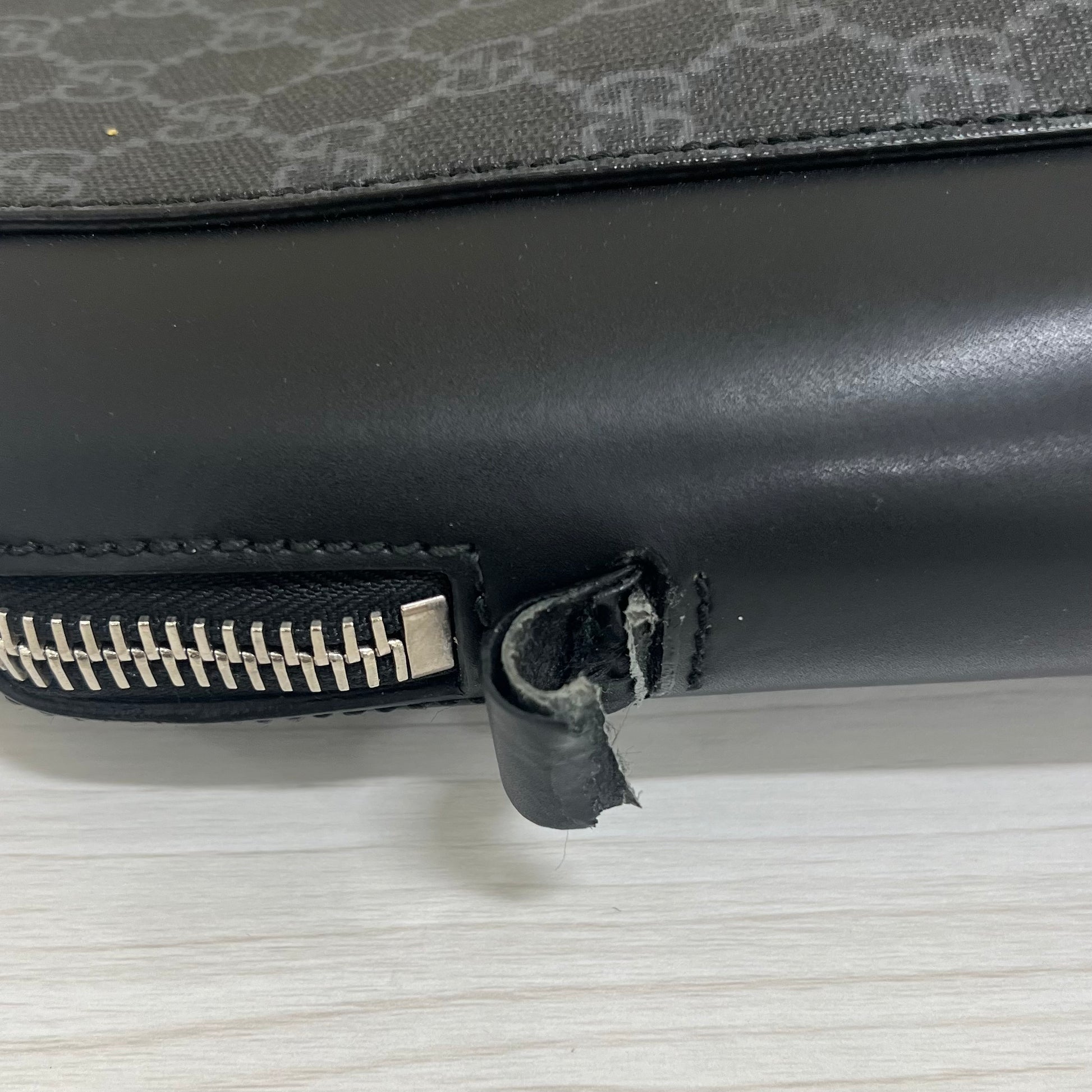 Gucci Monogram Canvas GG Supreme Briefcase/Laptop Bag Black