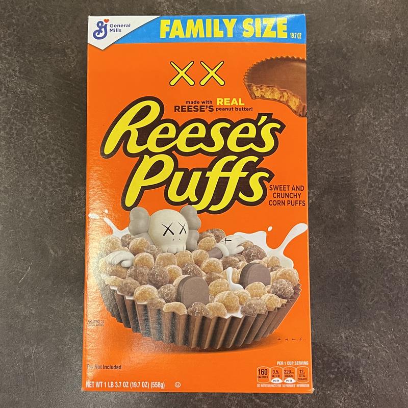 KAWS X REESE'S PUFFS 11.5 OZ BOX