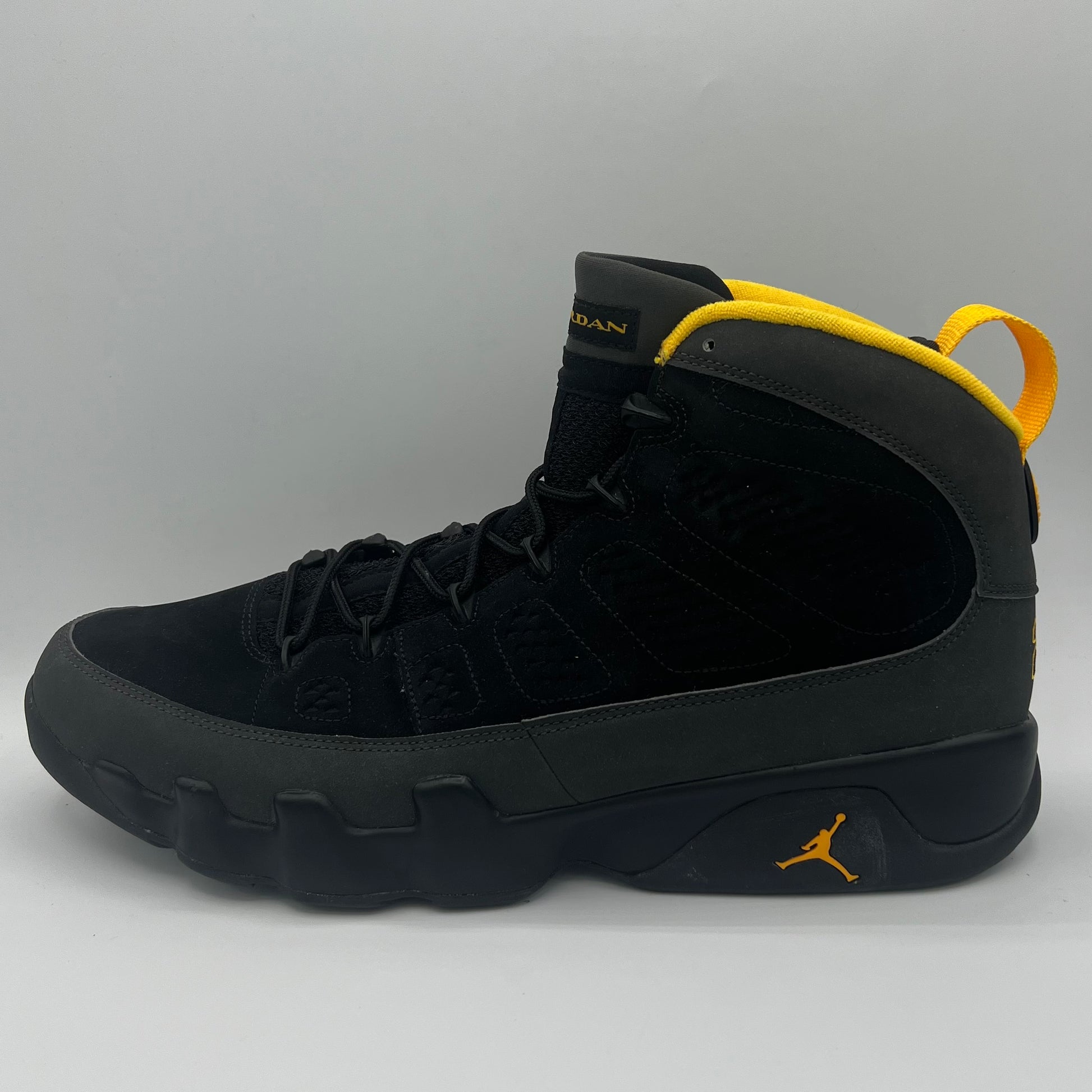 Jordan 9 Retro Dark Charcoal University Gold