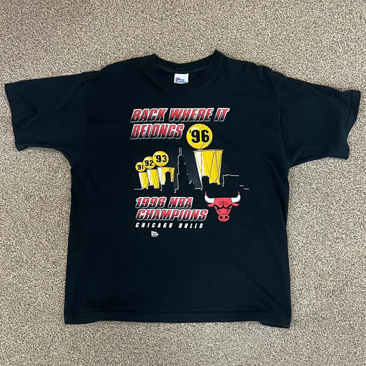 Vintage Pro Player Chicago Bulls 1996 NBA Champs Tee