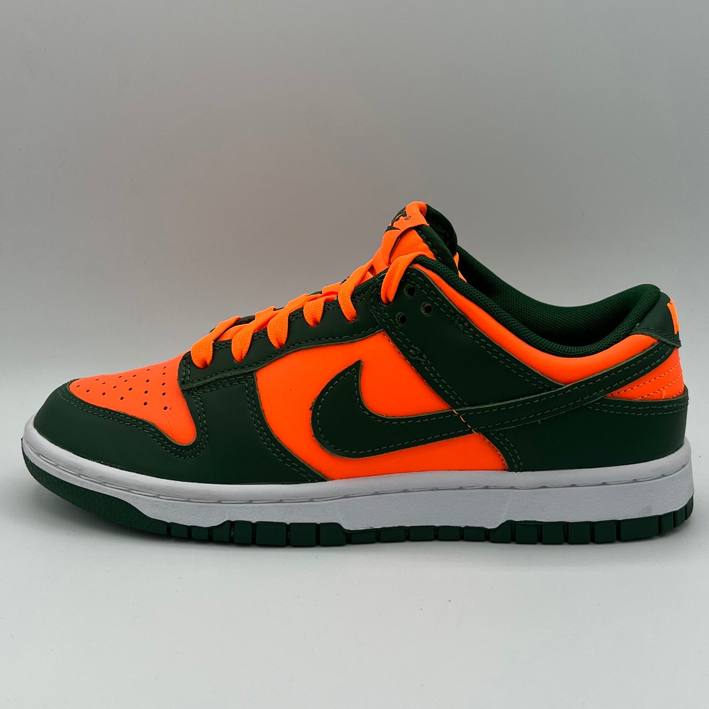 Nike Dunk Low Retro Miami Hurricanes