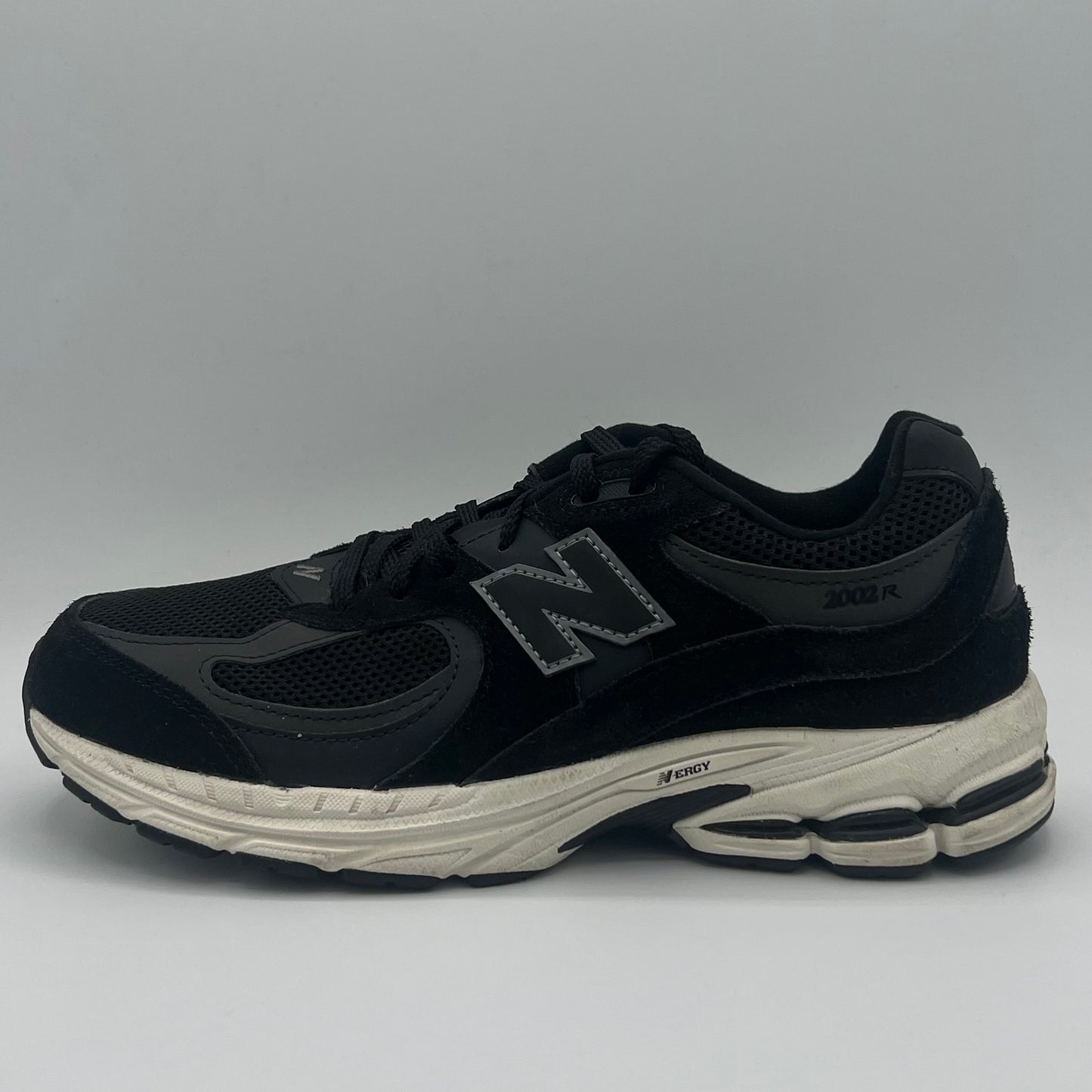 New Balance 2002R Black (GS)