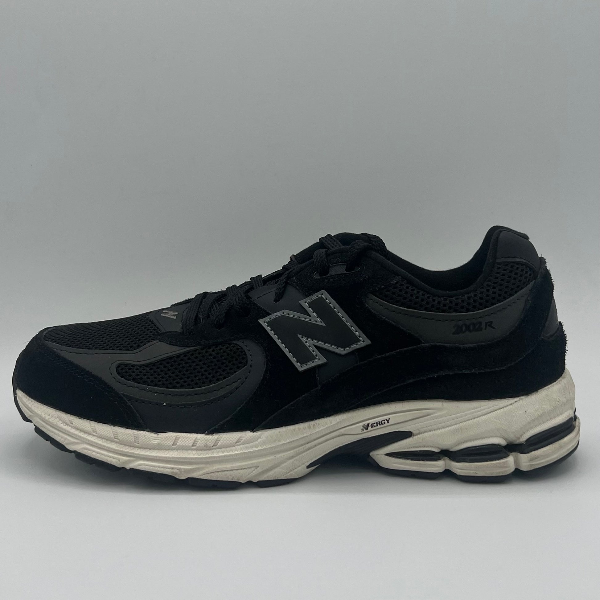 New Balance 2002R Black (GS)