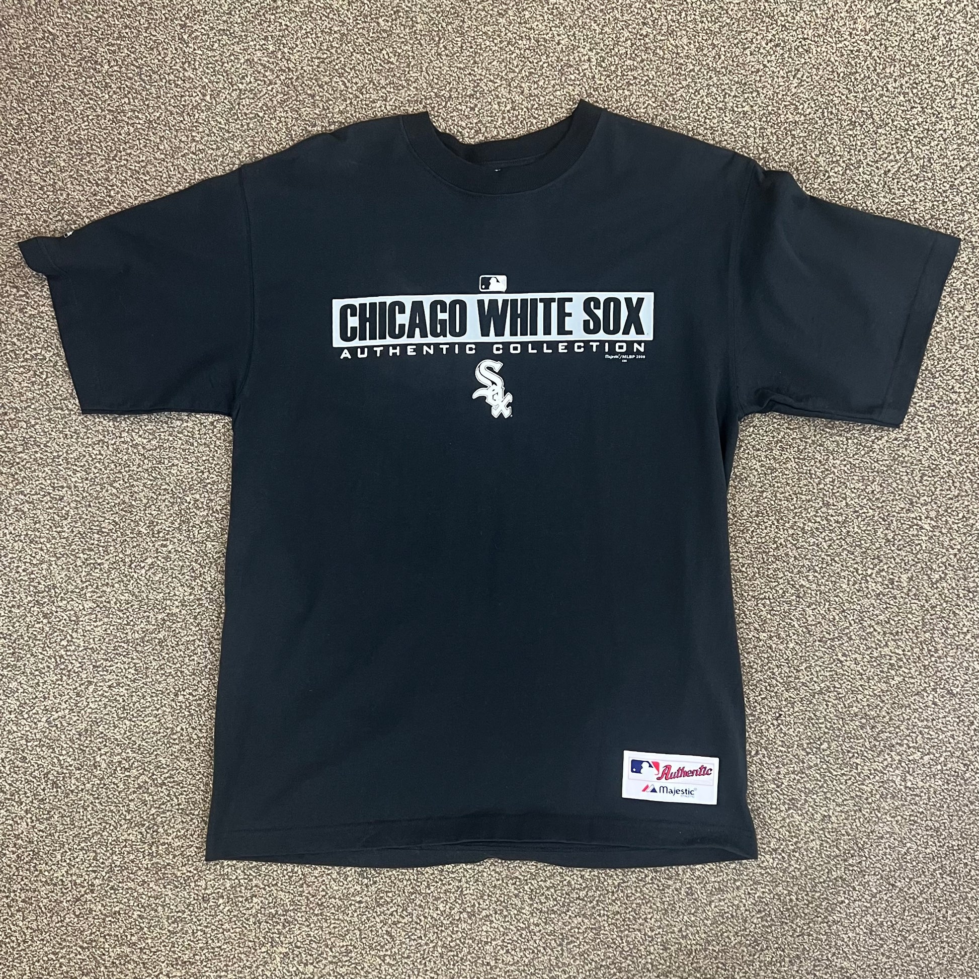 Vintage 2000 Majestic Chicago White Sox Tee