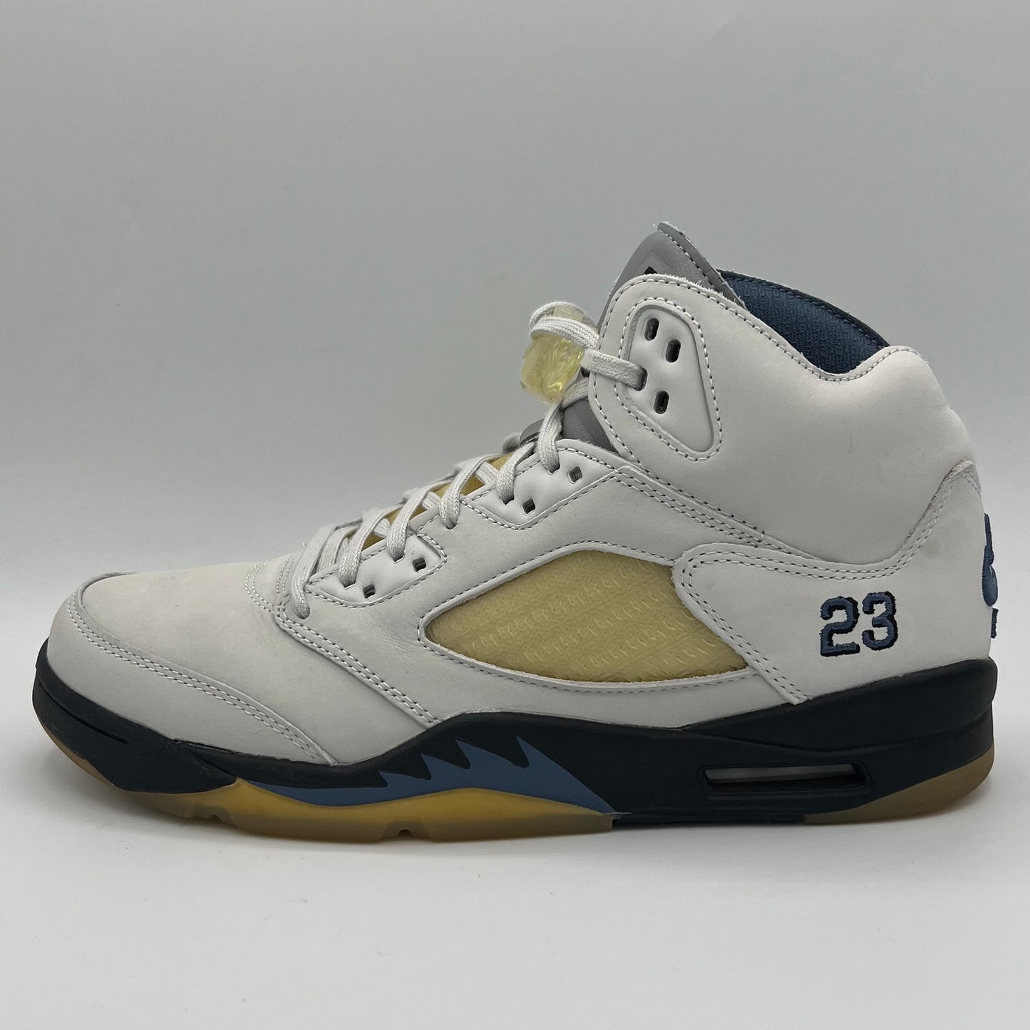 Jordan 5 Retro A Ma Maniére Dawn (Women's)