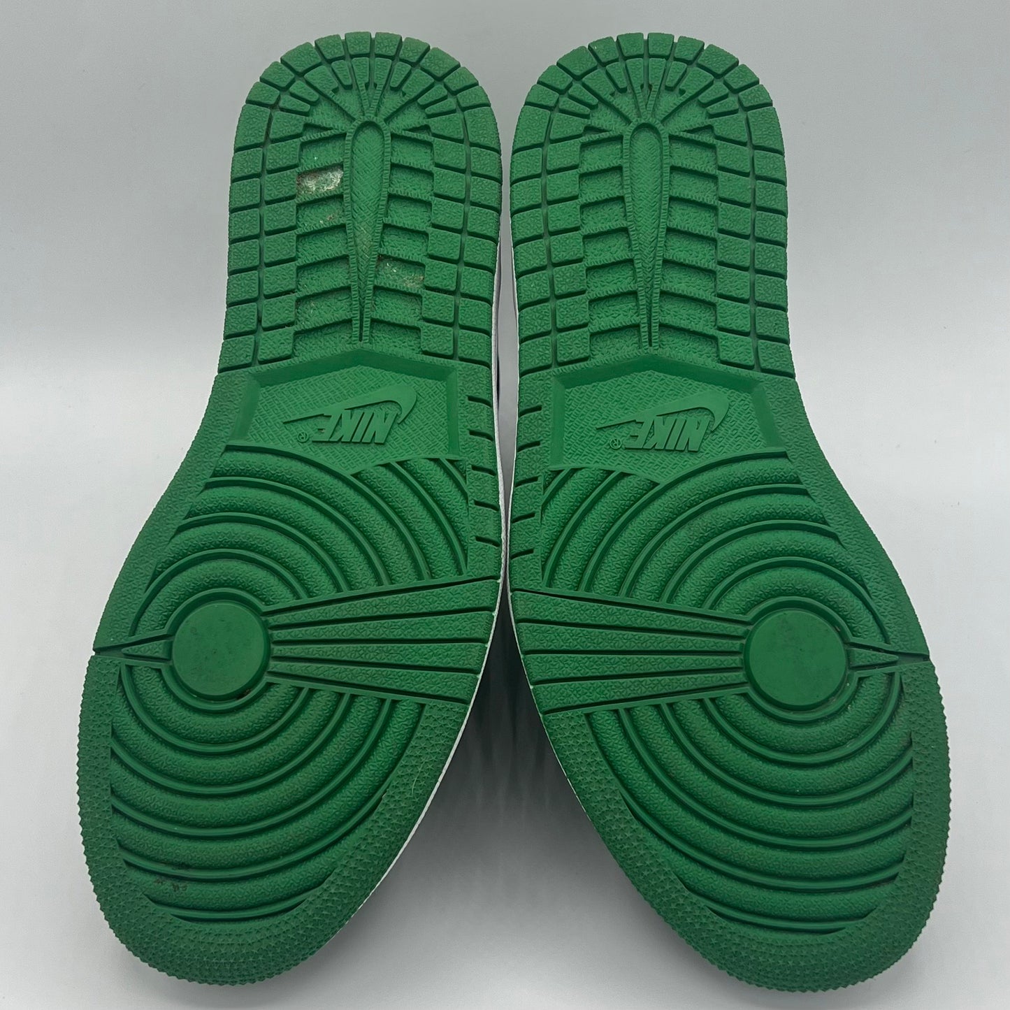 Jordan 1 Retro High Pine Green Black