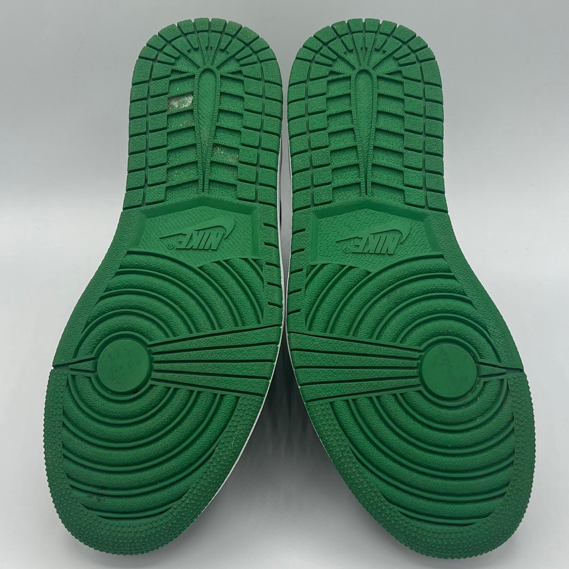 Jordan 1 Retro High Pine Green Black