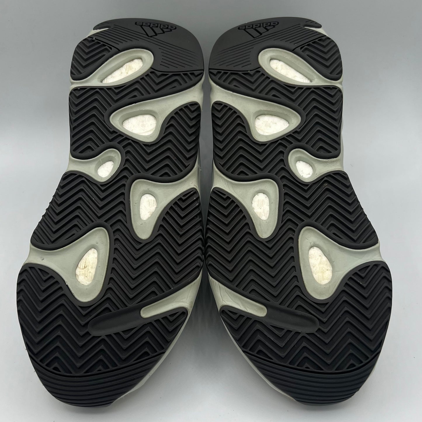 adidas Yeezy Boost 700 Salt