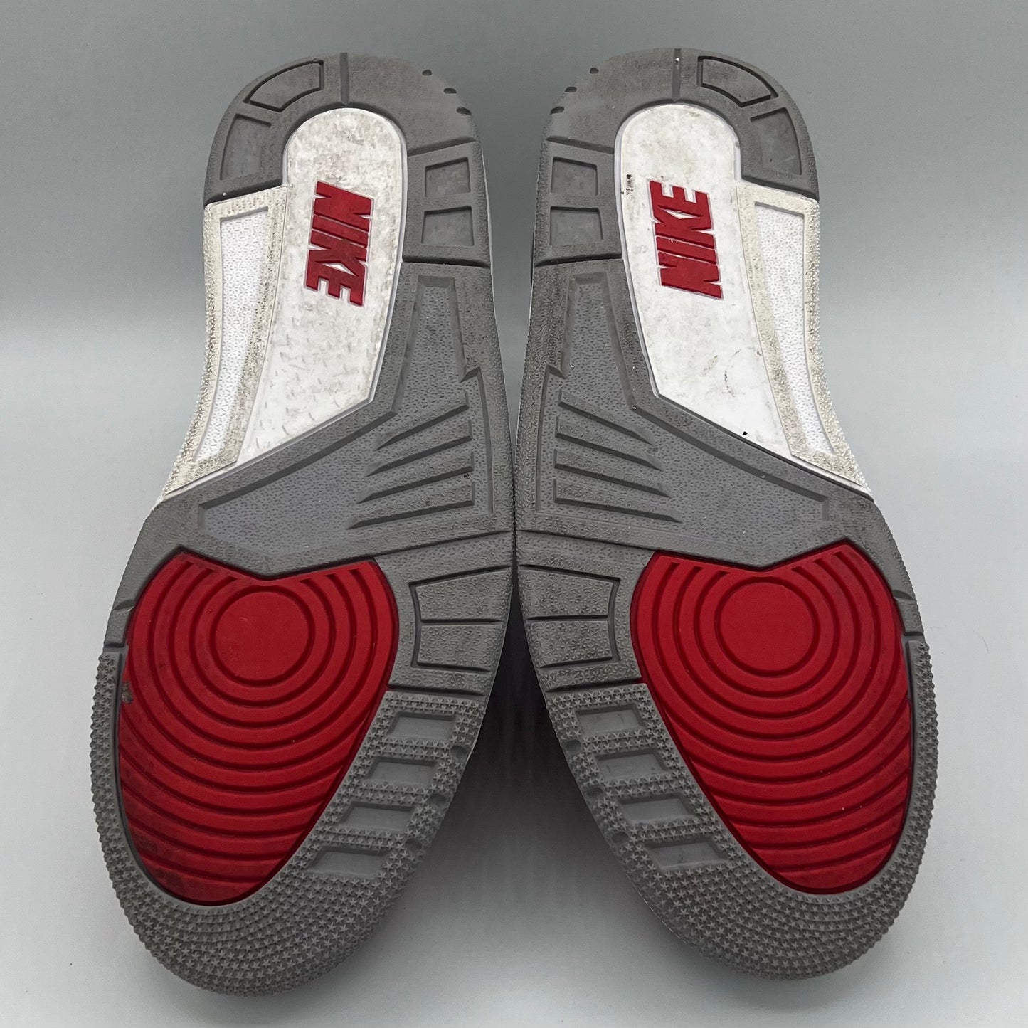 Jordan 3 Retro SE Unite