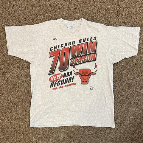 Vintage 1996 Salem Sportswear Chicago Bulls 70 Win Season Tee