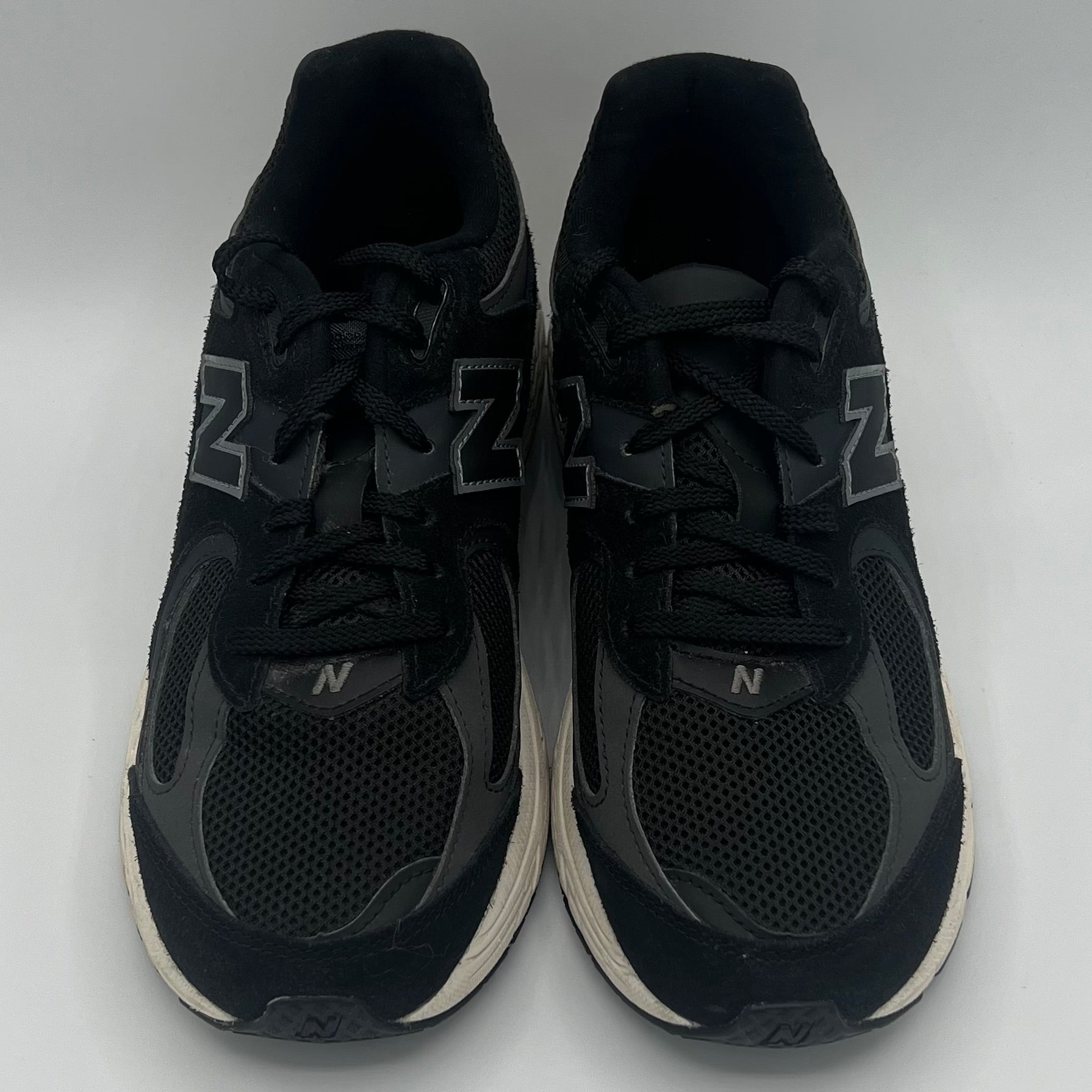 New Balance 2002R Black (GS)