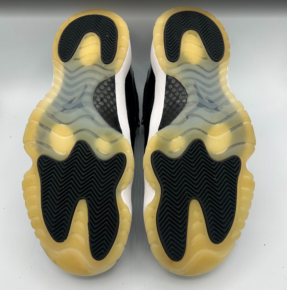 Jordan 11 Retro Low Barons